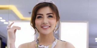 Bella Shofie pamerin wajah suami, netizen: suami orang apa bukan?