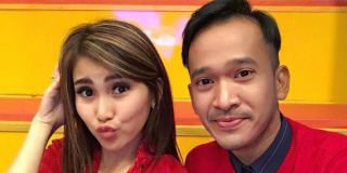 Waduh, sikut Ayu Ting Ting nabrak itunya Ruben Onsu, netizen geger!