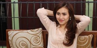 Heboh, Tak Punya Pacar Atau Suami Foto Ayu Ting Ting Sedang Hamil Beredar