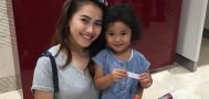 Ngomong bahasa Inggris dengan Bilqis, Ayu Ting Ting tiru-tiru Jedar?