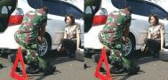 Bantu Ganti Ban Mobil Polwan Cantik, Kisah Prajurit TNI Ini Jadi Viral, 'Kayak FTV!'