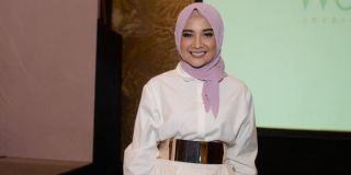 Unggah Foto Ini, Zaskia Sungkar Banjir Kritikan Dari Netizen