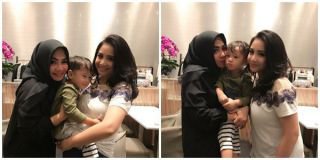 Posting Kebersamaan Nagita dan Rafathar,Netter Salfok Dengan Lift di Rumah Mama Rieta