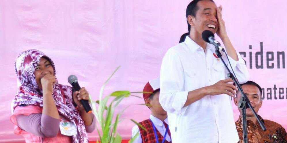 Tiga tahun memimpin, ini video-video Jokowi yang bikin ngakak