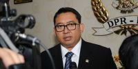 Fadli Zon: Pemerintah istimewakan TKA