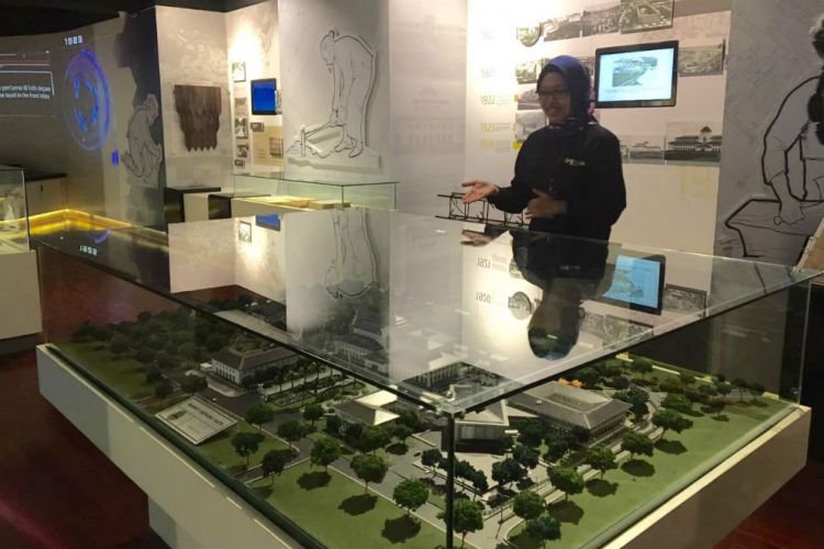 Bandung - Merdeka.com  Ngabuburit sambil belajar sejarah 