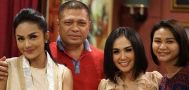 Jarang Diekspose, Adik Krisdayanti Ternyata Mirip Artis Indonesia