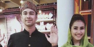 Heboh Raffi Ahmad dan Ayu Ting Ting makan di warung sama