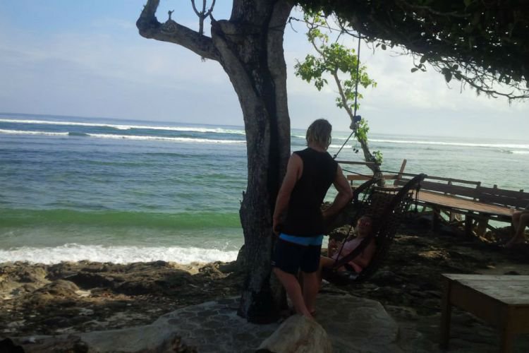 Banyuwangi Merdekacom Pantai G Land Di Banyuwangi