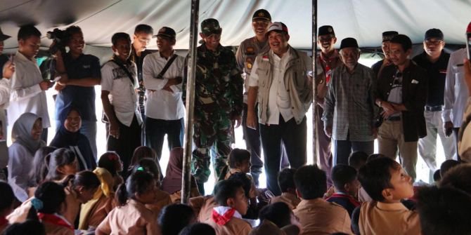 news/2018/09/10/161923/fahri-hamzah-pimpin-rapat-konsultasi-bahas-pemulihan-ntb-pascagempa-180910d.jpg