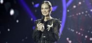 Nyanyi Lagu Galau Saat Karaoke, Luna Maya Dianggap Belum Move On Dari Reino Barack