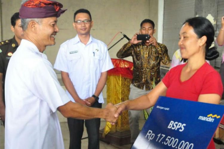 Tabanan Merdekacom Pemkab Tabanan Gelar Serah Terima