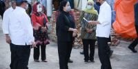 Temui Korban Gempa Malang, Puan Maharani Pastikan Kawal Bantuan Untuk Pemulihan