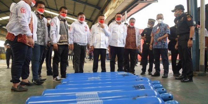 news/2021/08/05/169490/satgas-lawan-covid-19-dpr-sidak-ke-bea-cukai-tanjung-priok-210805b.jpg