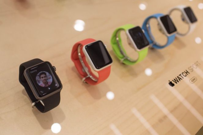 Apple Watch hari ini (24/4/15), mulai dipamerkan di Dover Street Market Ginza di Tokyo, Jepang