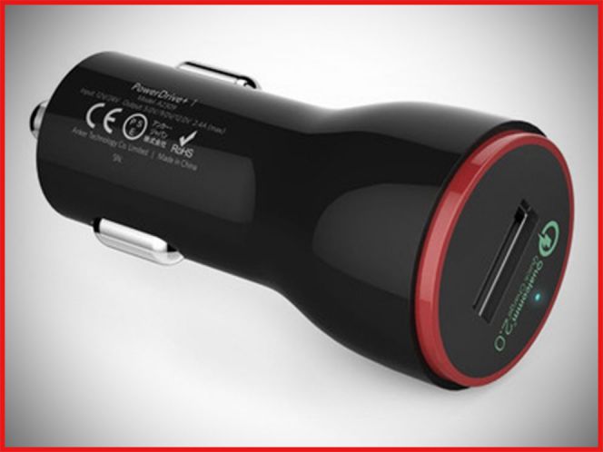 Bernama Anker Power Drive+ 1, charger ini dibekali Quick Charge 2.0, Power IQ, dan teknologi VoltageBoost. Tentu saja, ia mampu mengisi daya ponsel dalam sekejap.