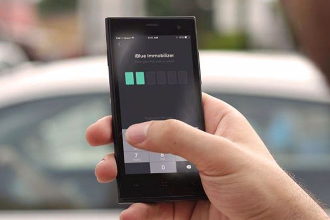 Ccara untuk membuka kuncinya hanyalah melalui ponsel Anda saja. iBlue kompatible untuk smartphone berbasis Android maupun iOS.