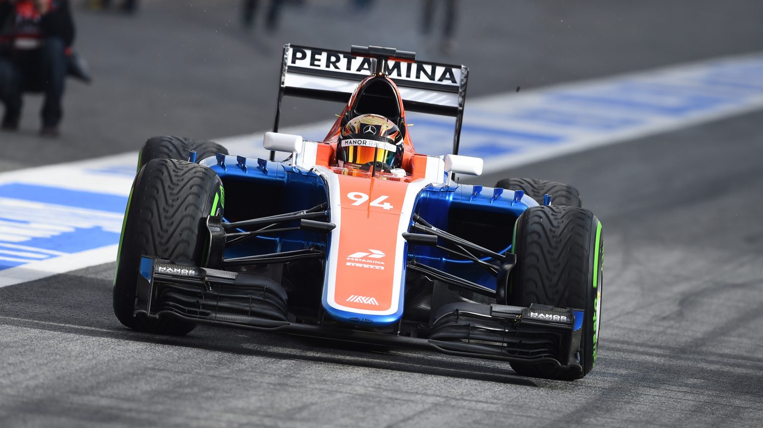 Manor MRT05 Mobil Balap F1 Rio Haryanto Sooperboycom