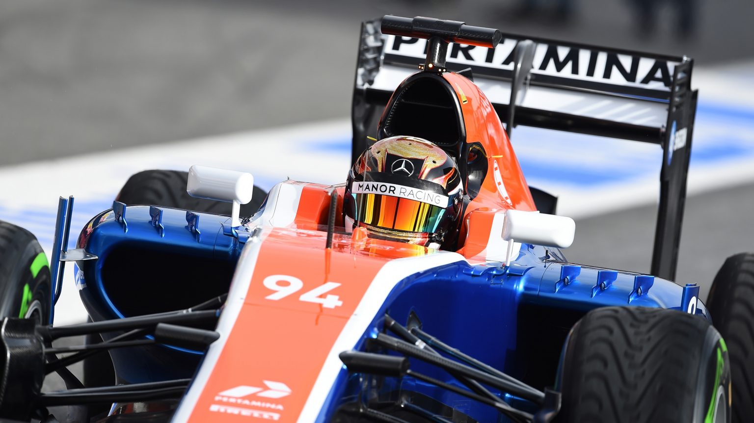 Manor MRT05 Mobil Balap F1 Rio Haryanto Sooperboycom