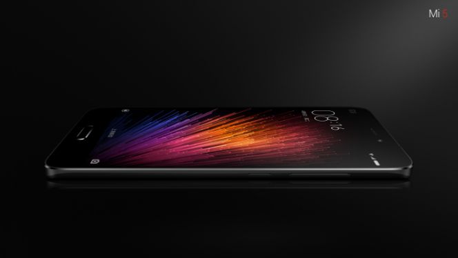 Handset seberat 129 gram ini juga kabarnya ditanami dengan baterai berkapasitas 3.000mAh. Serta fitur Quick Charger 3.0 dari Qualcomm yang membuat proses pengisian daya baterai kabarnya akan lebih cepat lagi.