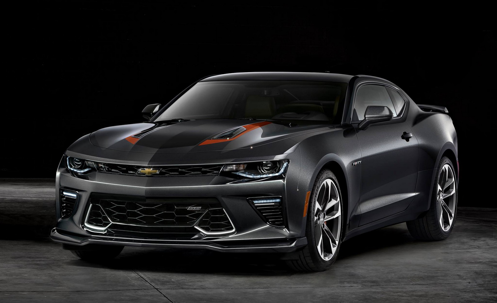 Gagahnya Chevrolet Camaro Edisi Ulang Tahun Spesial Sooperboycom