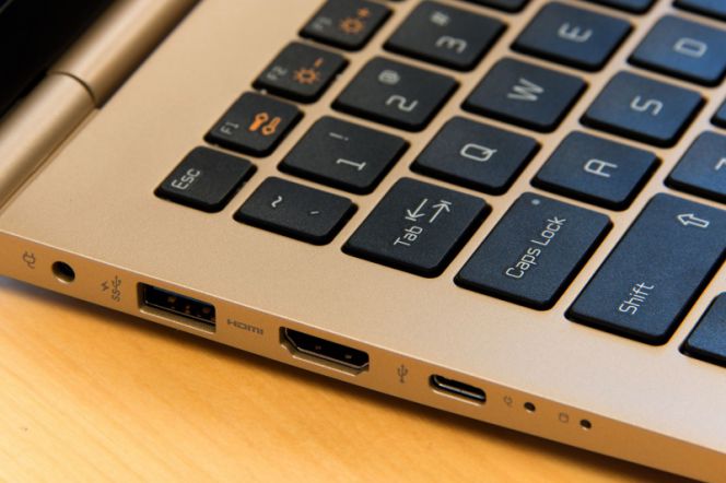 Bagian port USB Tipe C, port HDMI, dan port USB 3.0.