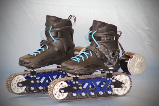 Electric Rollerblade bawa sepatu  roda  ke medan offroad 