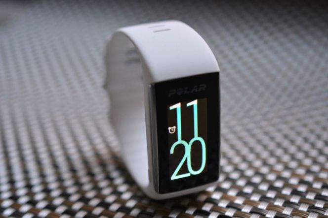 Seperti layaknya smartwatch lainnya, Polar A360 juga dibekali dengan layar lebar full colour. Fitness tracker ini juga bisa dikoneksikan dengan handset berbasis iOS.