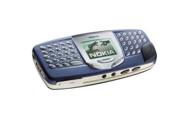 Nokia 5510 merupakan kakak dari ponsel Nokia N-Gage.