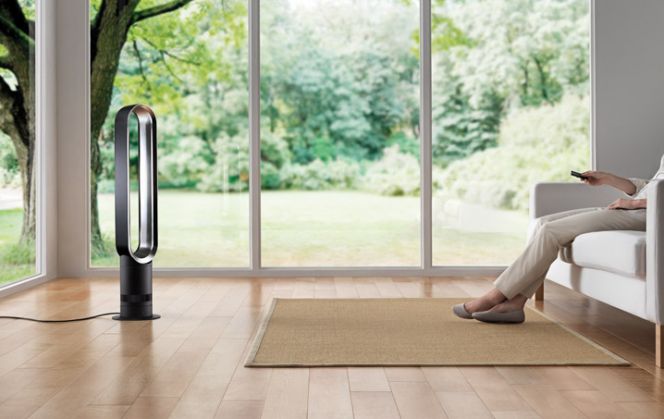 Pure Cool Link by Dyson memiliki desain yang berbeda ketimbang kipas angin lainnya.