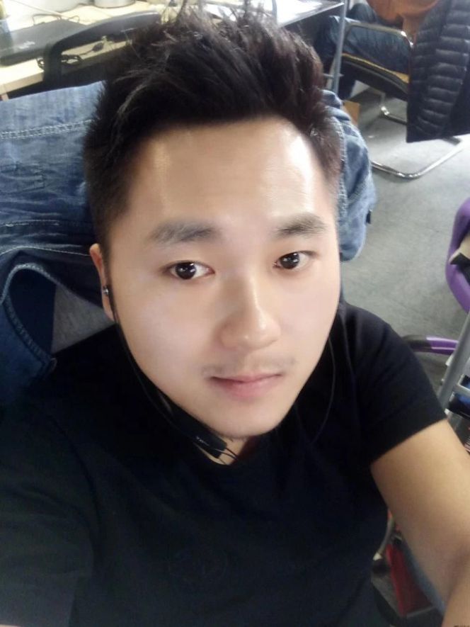 Hasil jepretan kamera Oppo F1 Plus pada saat selfie.