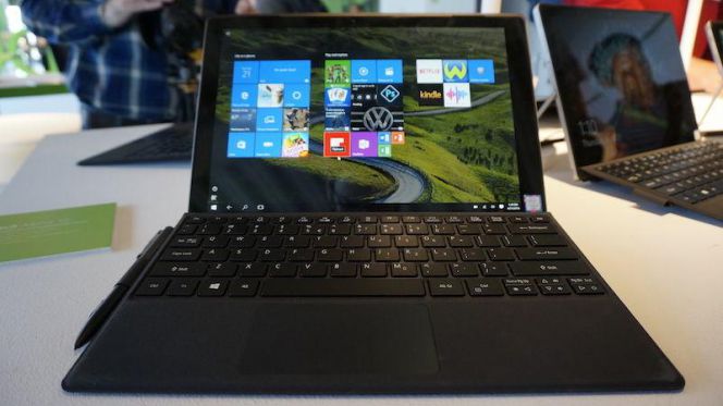 Tampilan desain laptop hibrida Acer Switch Alpha 12inci