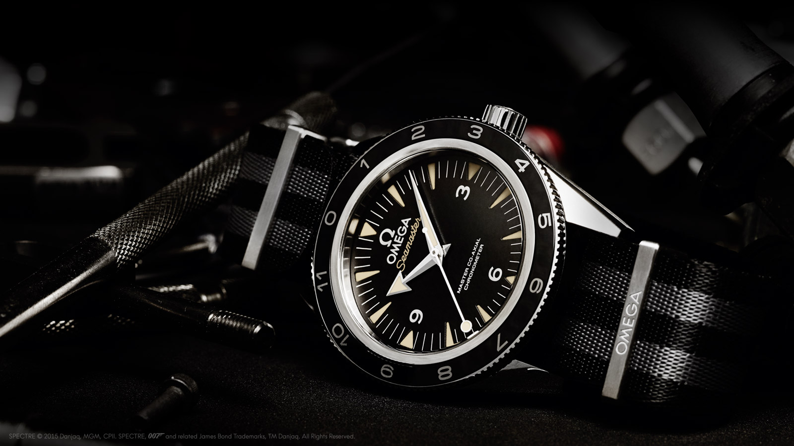 Omega Dan Jam Tangan Setangguh Agen James Bond Sooperboycom