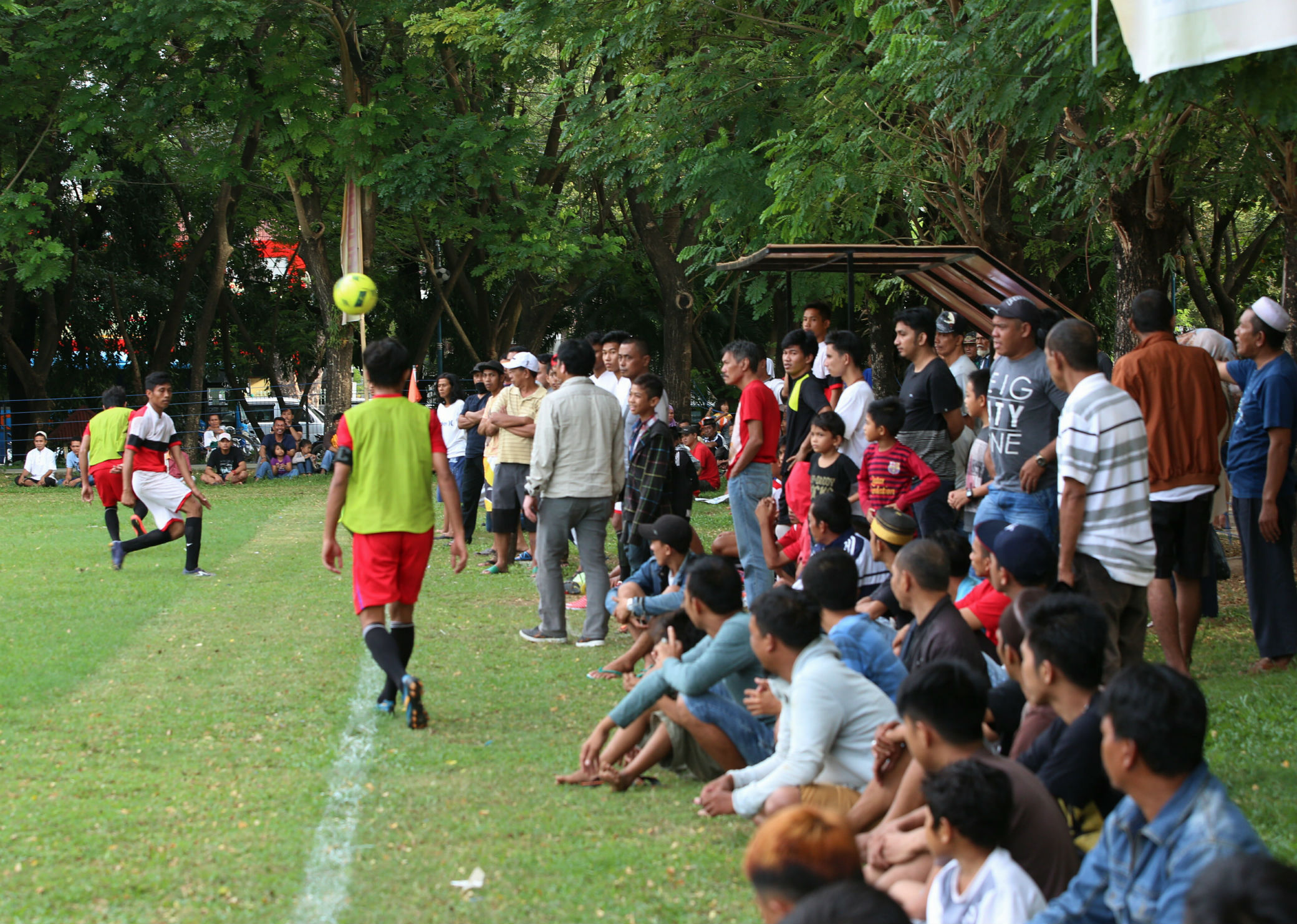 Makassar - Merdeka.com | FOTO: Keseruan turnamen sepak ...