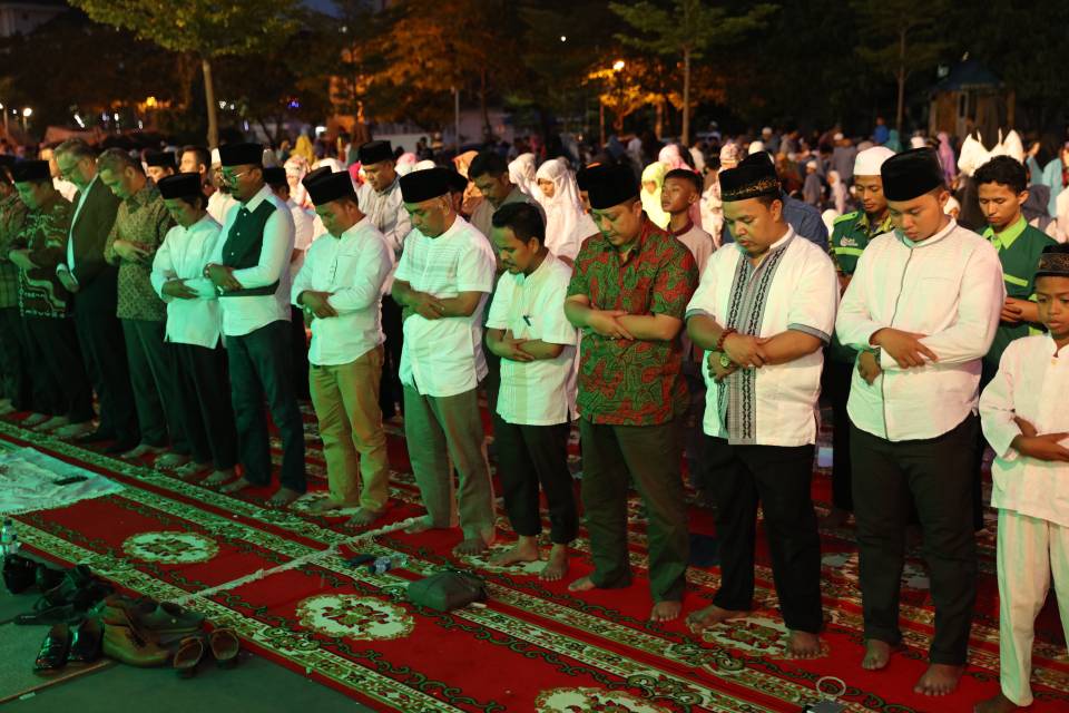 Buka Puasa Bersama Bahasa Inggris - Mainan Anak