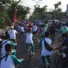 Warga Greseik menyemut saksikan Gowes Pesona Nusantara 2017