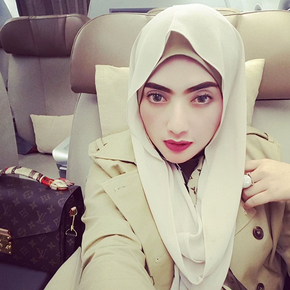 Yulia Mochamad, anggota DPR cantik yang diduga istri ketiga Opick