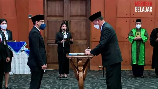 Prof Martono Rektor Baru Unnes 2022-2026