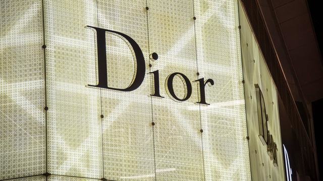 Namanya Mirip, Dior Gugat Bintang Porno