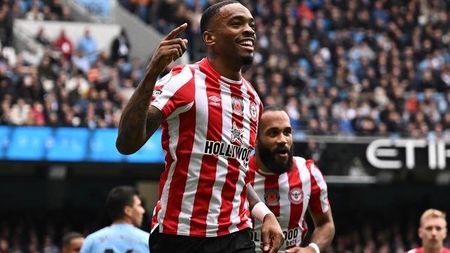 Manchester City Kandas di Kandang Sendiri