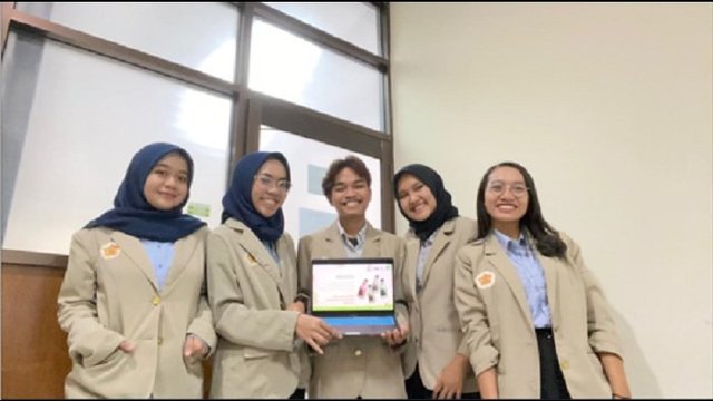 Tingkatkan Konsumsi Serat Pangan Masyarakat, Mahasiswa UGM Inovasikan Yoghurt Genjer