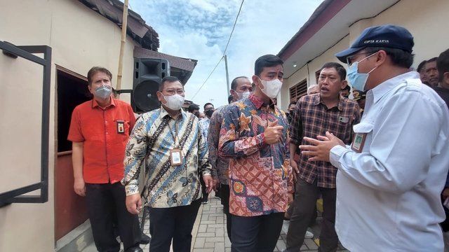 Gibran dan Anwar Usman Jadi Jubir Pernikahan Kaesang