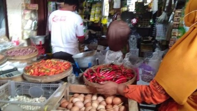 Jelang Natal dan Tahun Baru, Harga Telur Mulai Naik