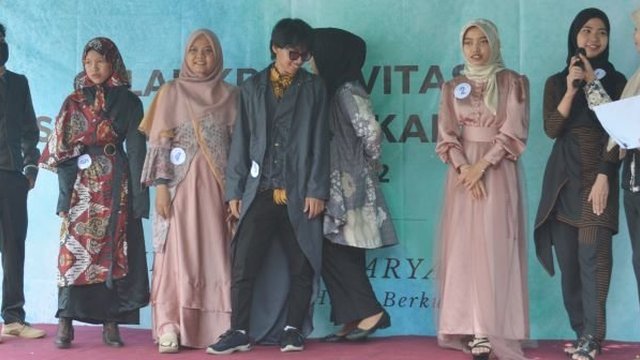 Kreativitas Warga Belajar UPT Kota Yogya Meriah