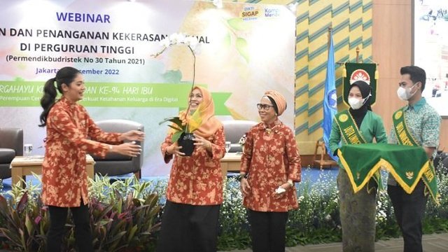 Dharma Wanita Persatuan Ditjen Diktiristek Dukung Implementasi Permendikburistek