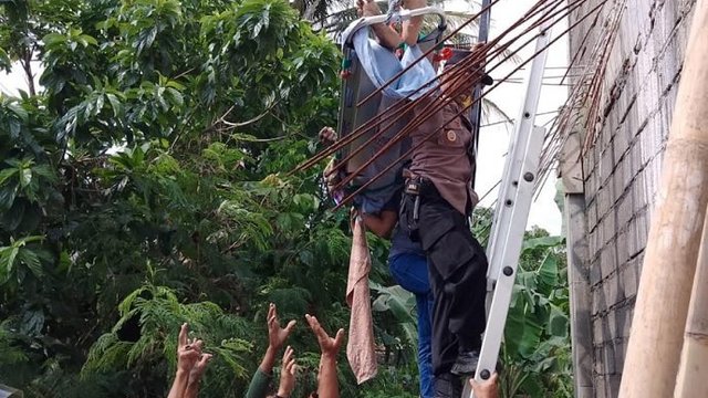 Tersengat Listrik, Seorang Pekerja Bangunan Tewas