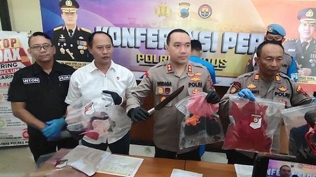 Kasus Anak Bunuh Ibu Kandung di Kudus,  Pelaku Cekik Leher Gara- Gara Sepele