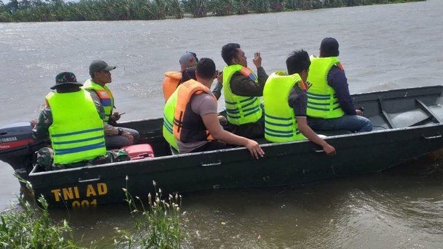 Banjir di Kudus Rendam 21 desa, Dua Korban Hanyut Masih Hilang