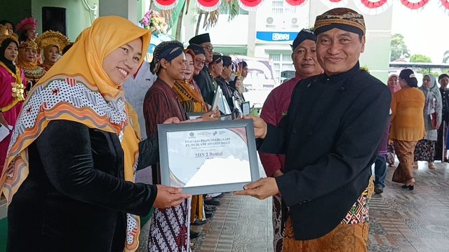 MIN 2 Bantul Juara II Publikasi Award, Memacu Madrasah Lebih Unggul