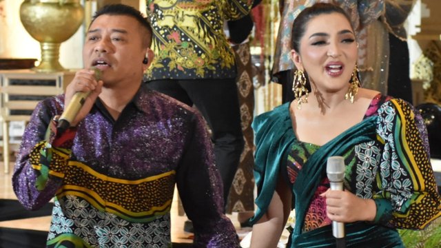 Resepsi Ngunduh Mantu Bupati Karanganyar Bertabur Tokoh Penting